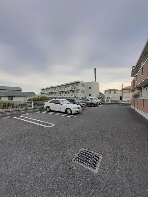 セイバリーⅠの駐車場