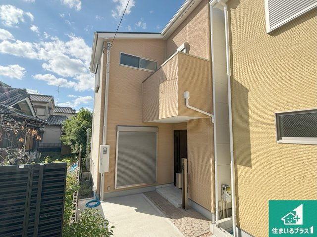 高槻市高西町　新築未入居の外観|現在の進捗状況です！順調に作業進行中、完成が待ち遠しいです！詳細の間取り等、お気軽にお問い合わせください！