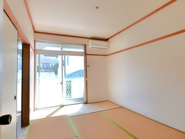 太陽のすまいるの和室
