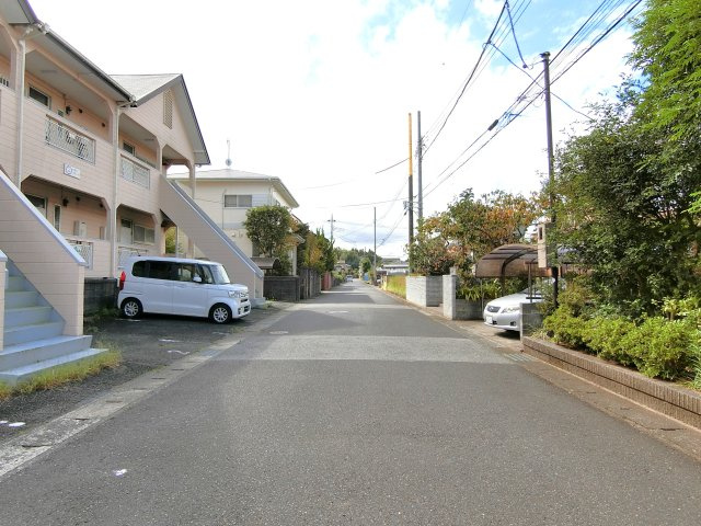 太陽のすまいるの周辺