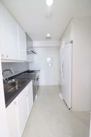 渋谷区広尾１丁目の賃貸マンションのキッチン