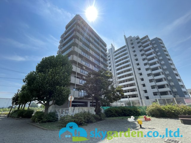 グランマーレ本厚木の外観