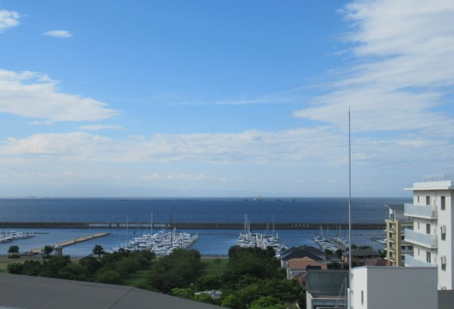 西宮市西宮浜４丁目の中古マンションの展望
