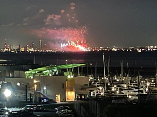 西宮市西宮浜４丁目の中古マンションの展望