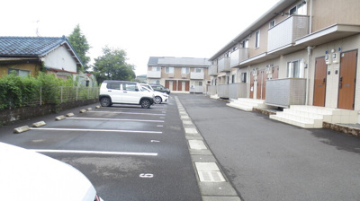 【駐車場】 | ヴィブァン A棟 | 駐車場