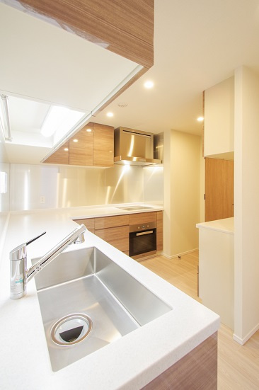 港区赤坂８丁目の賃貸マンションのキッチン