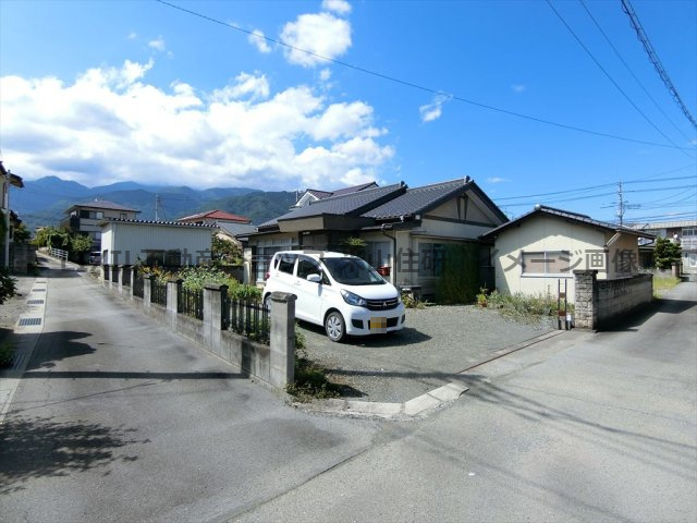 有野敷地80坪、４DK平家の前面道路含む現地写真