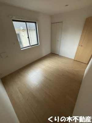 【居間・リビング】 | プラシードＭ・ｒⅡ | 落ち着いて過ごせるお部屋なので、寝室にいかがでしょうか