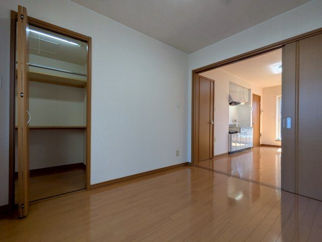 ロイヤルエステートの内装