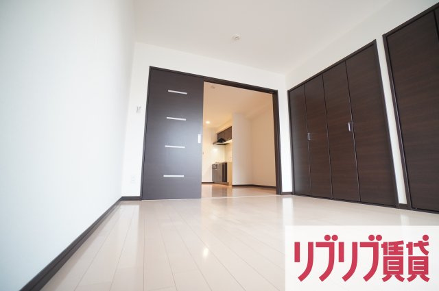 千葉市中央区新田町の賃貸マンションの寝室