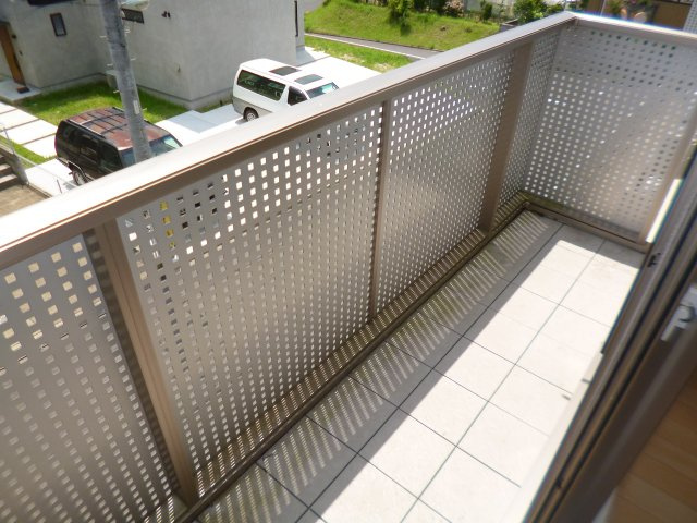 サンモールコーポ成田のバルコニー