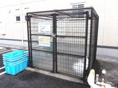 【その他共用部分】 | リビングタウン結城Ｂ | 専用ゴミ捨て場