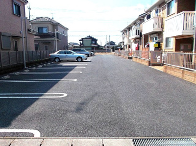 【駐車場】 | リビングタウン結城Ｂ
