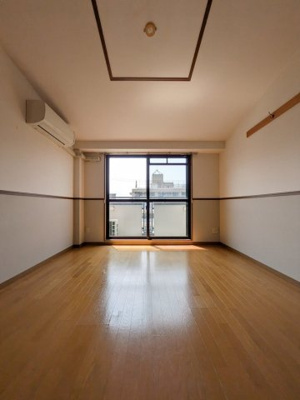 【洋室】 | ピュア県庁弐番館 | 落ち着いた色調の洋室です　※写真は類似です