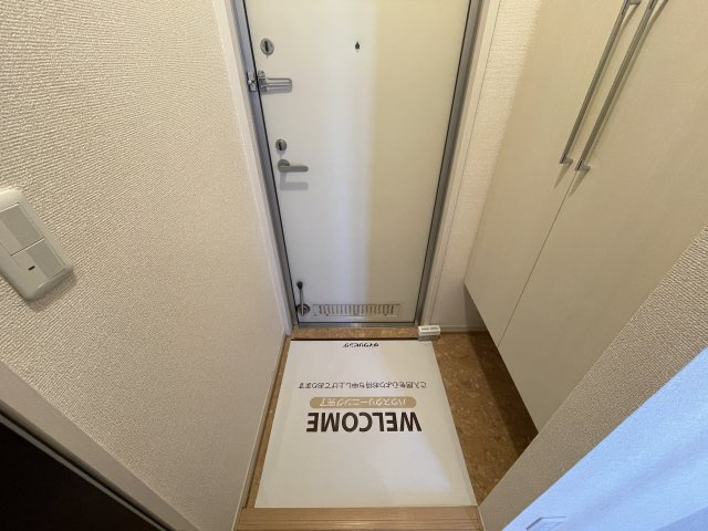 メゾンドシャルマンの玄関