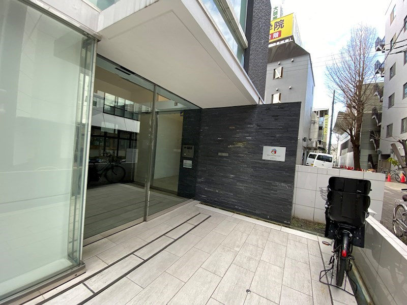 fino　JIYUGAOKAのエントランス