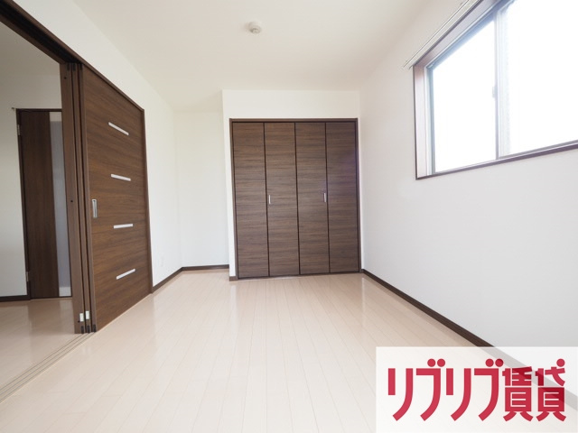 カーサメイプル千葉中央の寝室