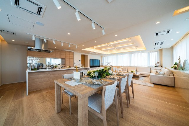 ザ・ハウス南麻布の居間・リビング