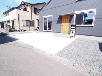 【駐車場】 | 売戸建　矢剣町