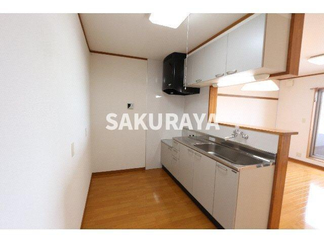 ウッドコート山下のキッチン|現況と異なることがございます