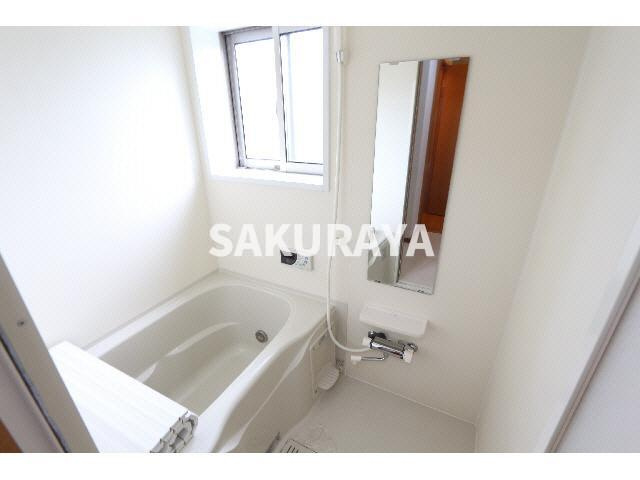 ウッドコート山下の浴室|現況と異なることがございます