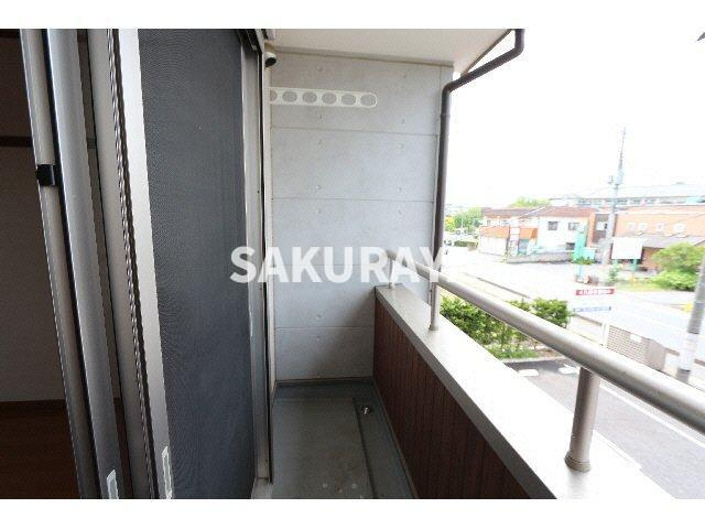 ウッドコート山下のバルコニー|現況と異なることがございます