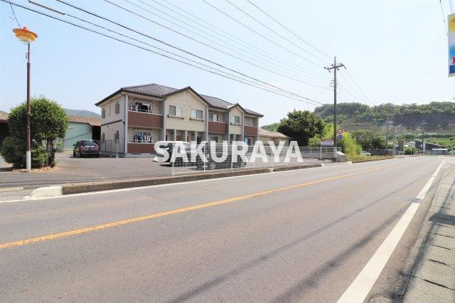 ウッドコート山下の周辺