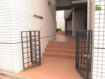 【エントランス】 | パティオ小松 | 毎日通るエントランスはこのようになっています