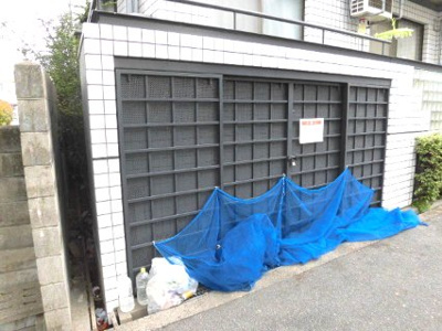 【その他共用部分】 | パティオ小松 | 敷地内ゴミ置き場です。