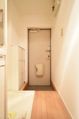 【玄関】 | リヴェール別府 | 別号室の写真になります。現況優先。