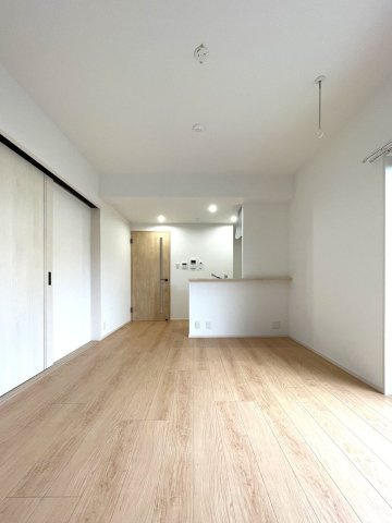 【居間・リビング】 | ENSTEPNo.18高宮南 | 別号室の写真になります。現況優先。