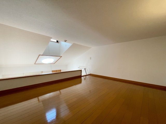 【その他】 | ピュア吉塚南弐番館 | 別号室の写真になります。現況優先。