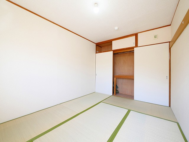 ニュー芝ハイツの和室