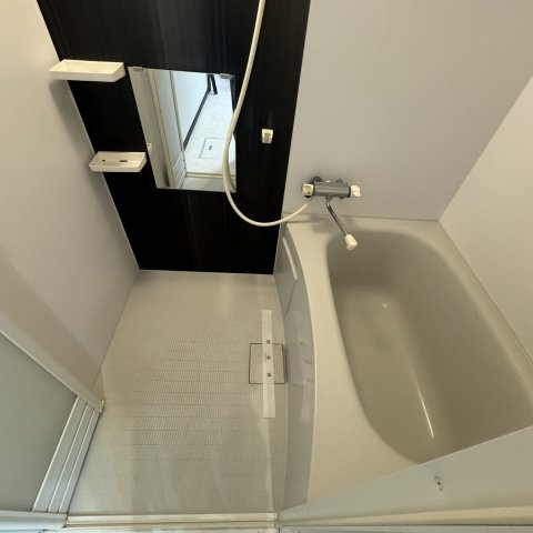 ベルン桜木の浴室