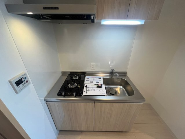 ワールドアイ大阪城EASTアドバンスのキッチン|きれいなキッチンです