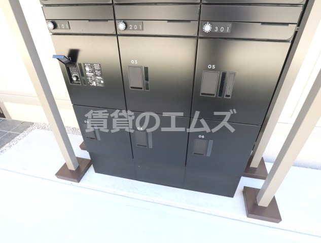 【設備】 | トリシア博多麦野壱番館 | トリシア博多麦野壱番館の宅配ＢＯＸ