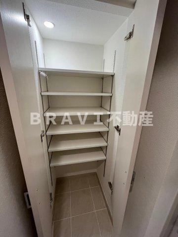 アドバンス大阪城ベレッツァの玄関|【アドバンス大阪城ベレッツァ】収納があります