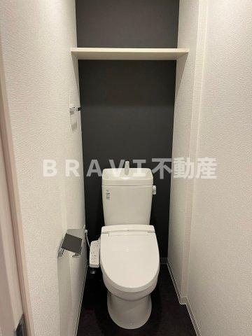 アドバンス大阪城ベレッツァのトイレ|【アドバンス大阪城ベレッツァ】落ち着いた色調のトイレです