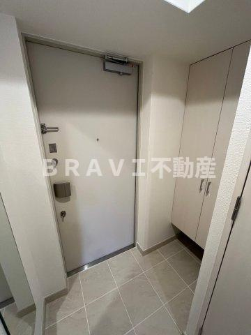 アドバンス大阪城ベレッツァの玄関|【アドバンス大阪城ベレッツァ】落ち着いた玄関です