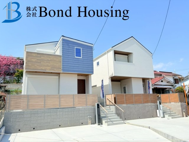 「車3台駐車可」「南間口」大久保町西脇 B号地の外観パース