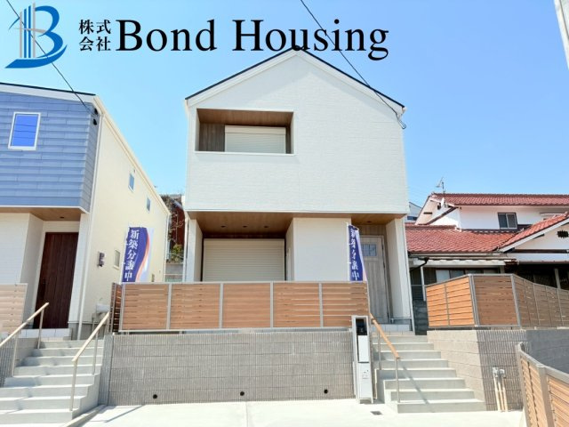 「車3台駐車可」「敷地55坪超」大久保町西脇 A号地の外観