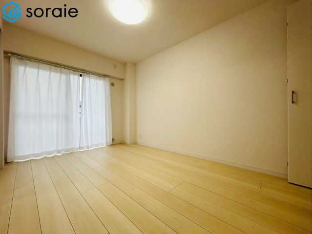 ユアコート武蔵藤沢の洋室