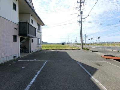 【駐車場】 | サンヴィレッジ