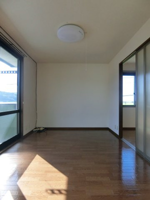 【洋室】 | サンヴィレッジ