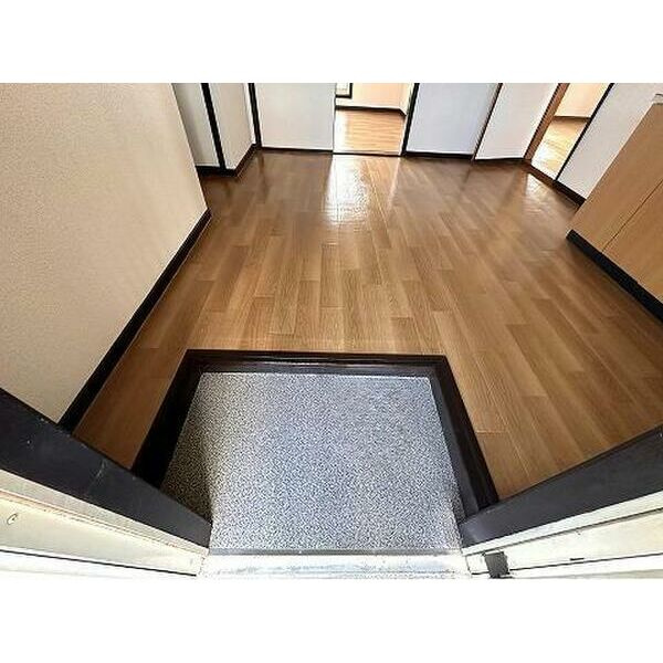 パストラル浦島Ⅰの玄関