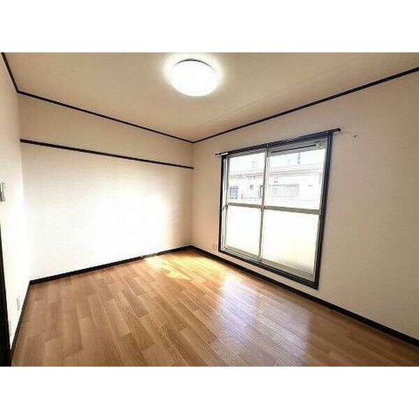 パストラル浦島Ⅰの洋室