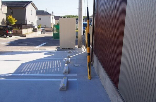 陽なたハイツの駐車場
