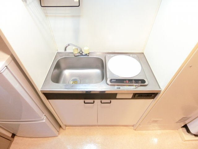 レーヴ和泉のキッチン|モデルルーム