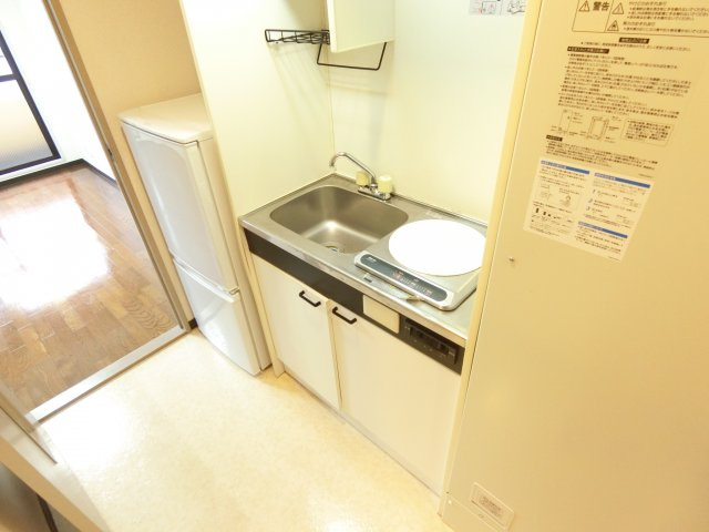 レーヴ和泉のキッチン|モデルルーム