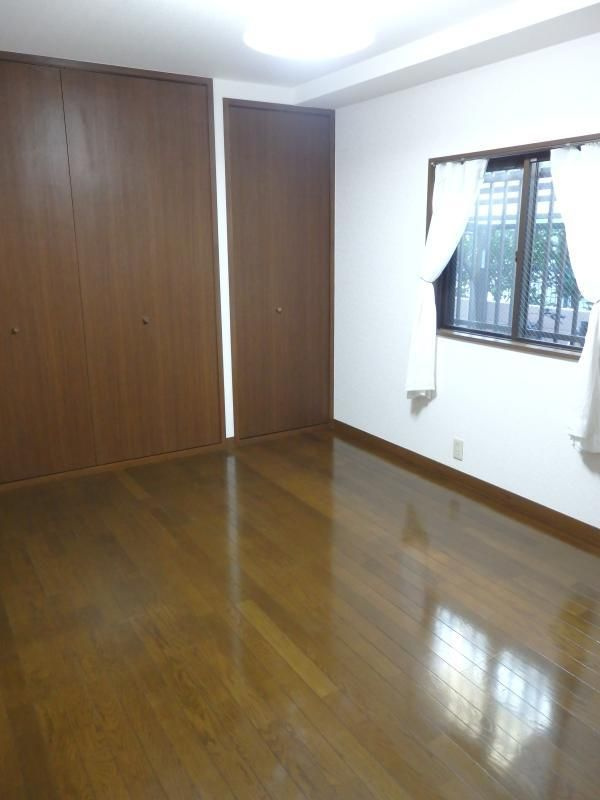 フォーシーズンＦＹの居間・リビング